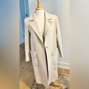 Massimo Dutti Winter White coat